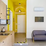 Station Housing Апартаменты Неаполь