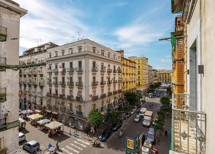 Station Housing Lejlighed Napoli